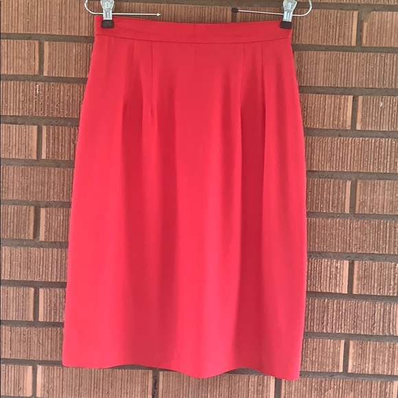AFOLFO INTERNATIONAL RED PENCIL SKIRT - Picture 1 of 8